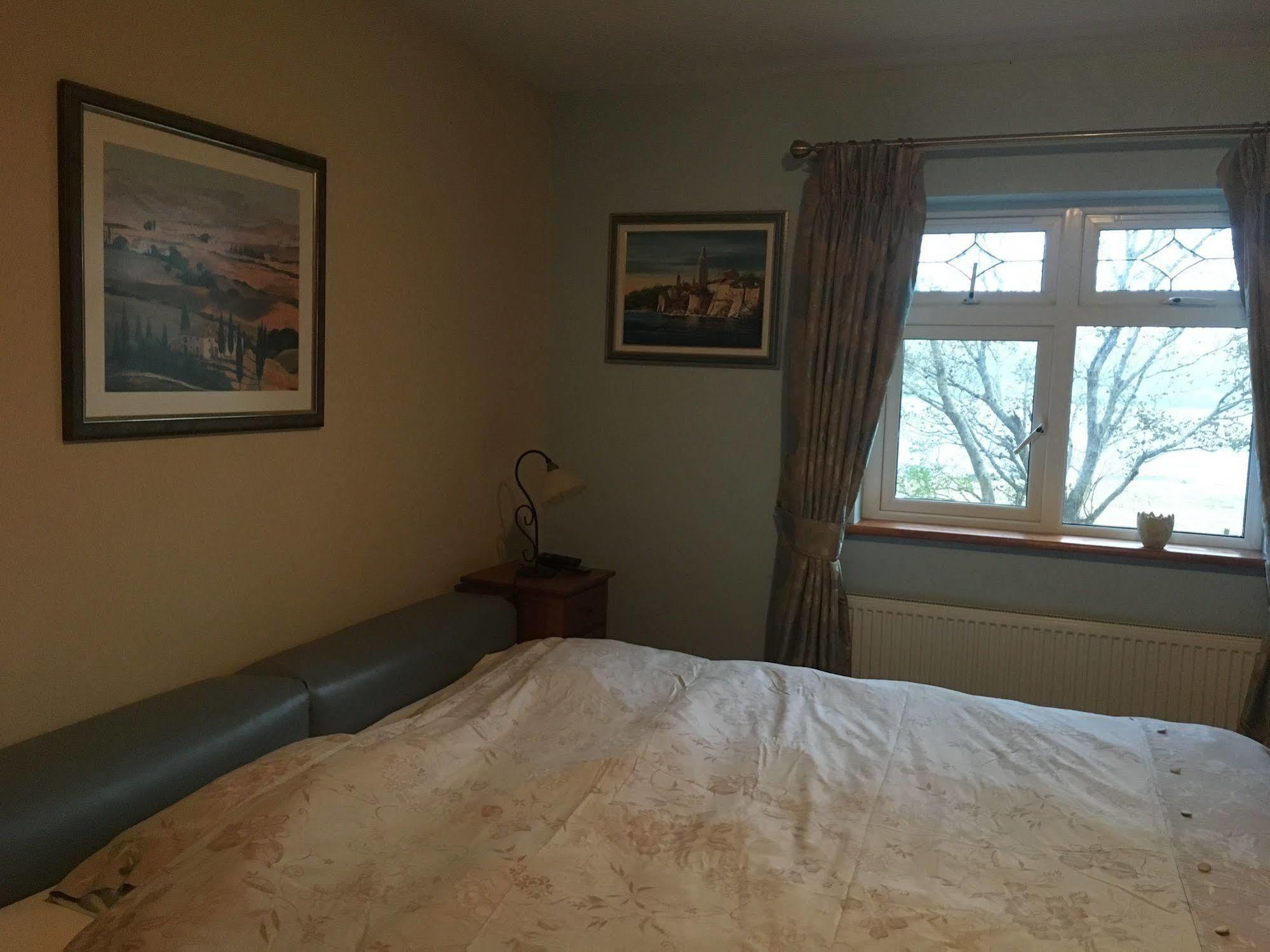 Eagle's Nest Bed & Breakfast 4*